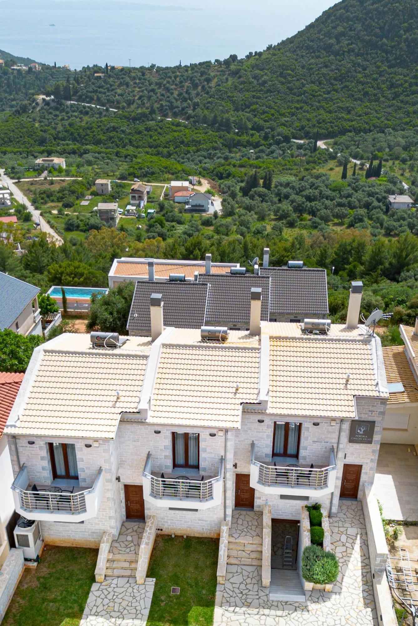Perdika Ionion Villas Exteriör bild